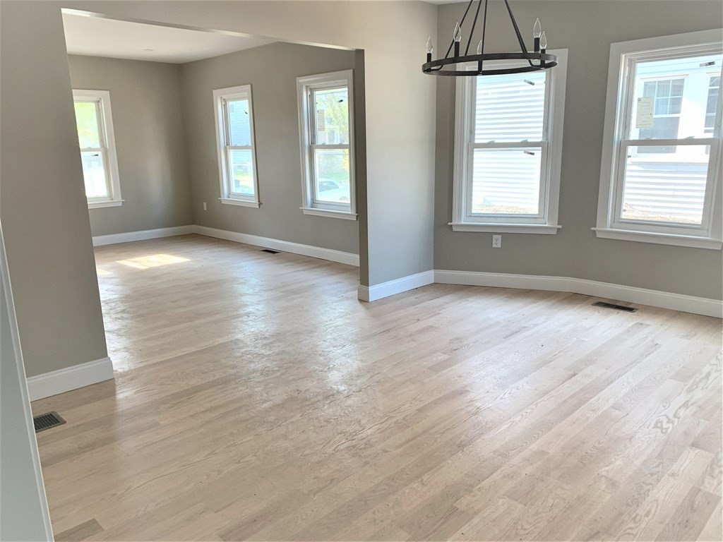 114 W Elm Ave # 1