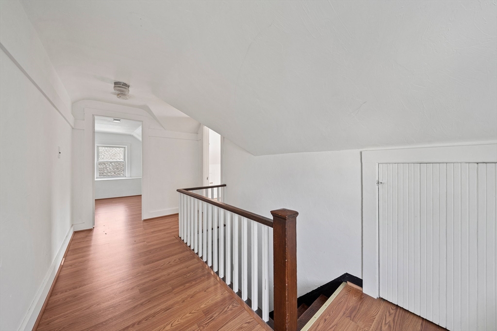 26 Stewart St