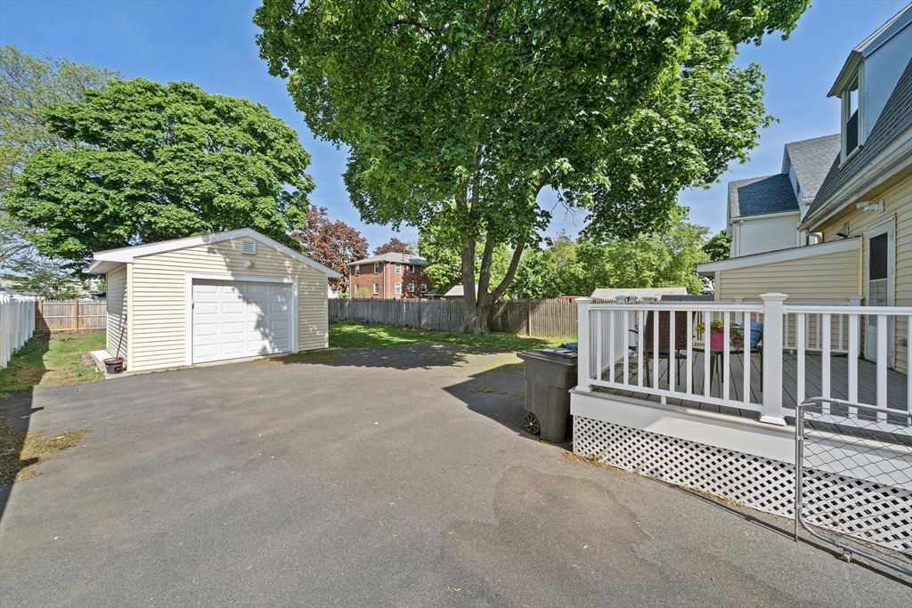 26 Stewart St