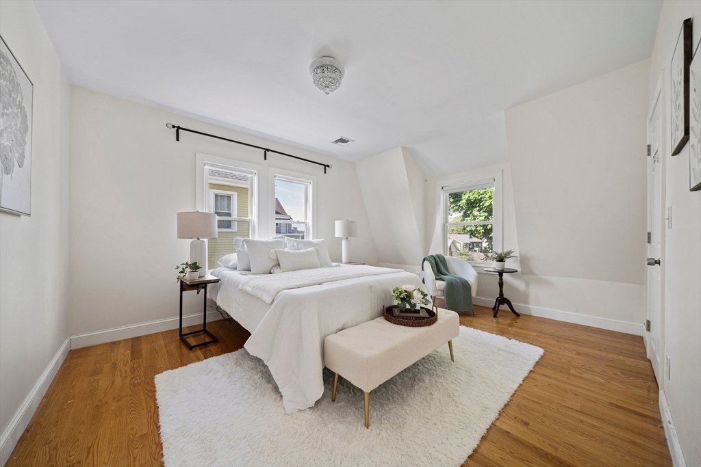26 Stewart St