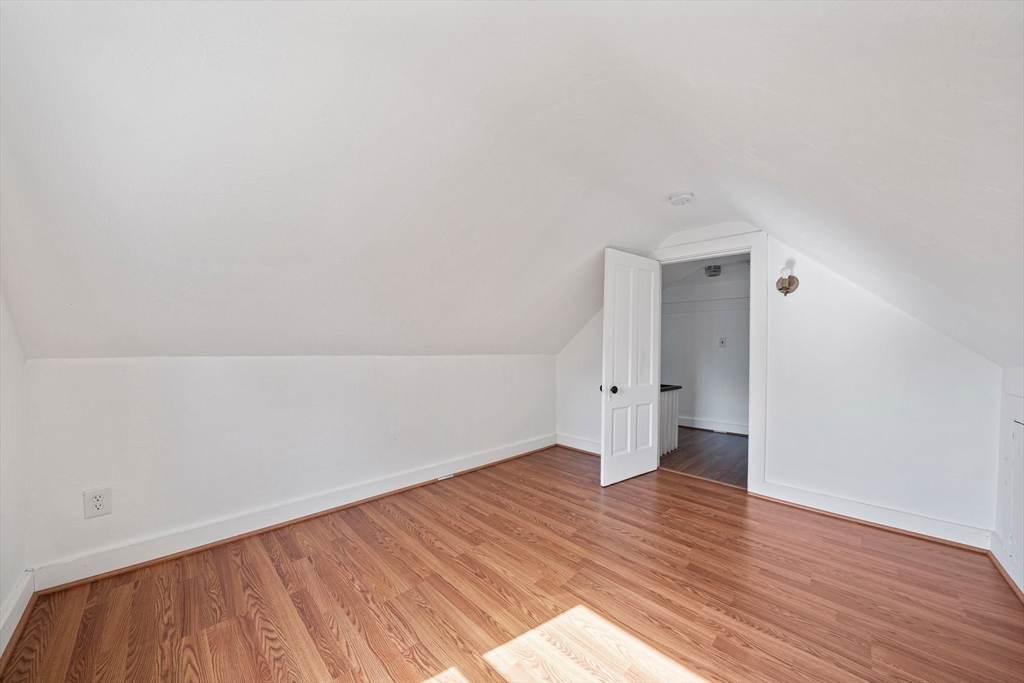 26 Stewart St