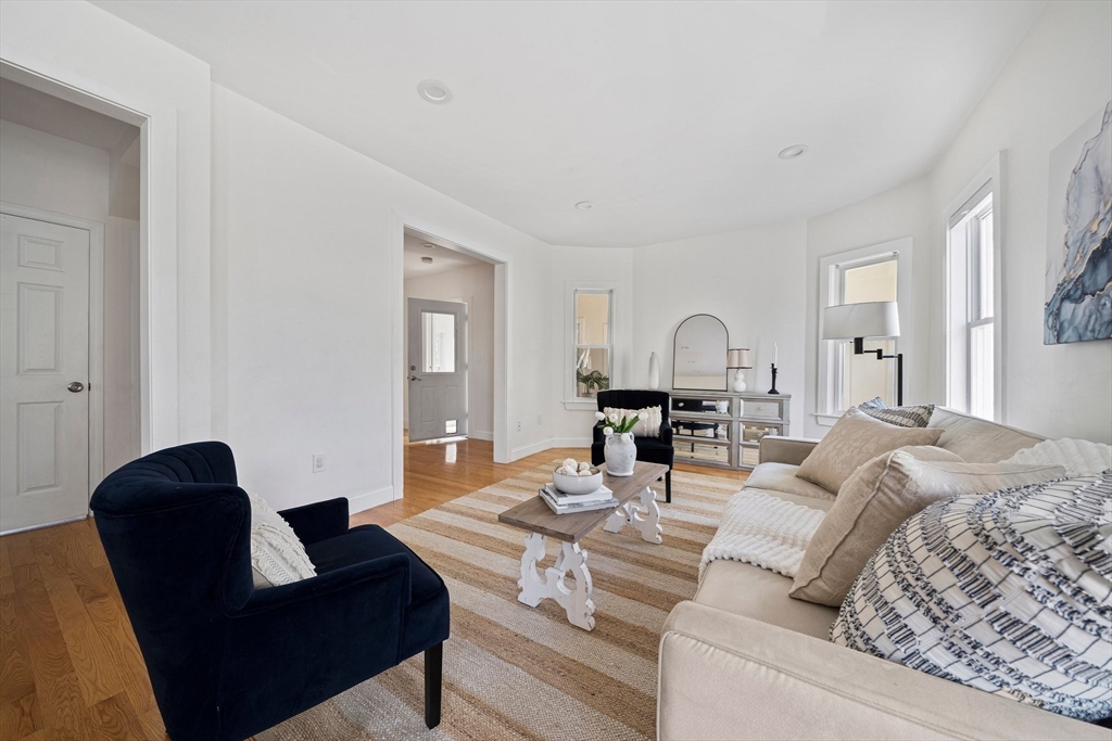 26 Stewart St