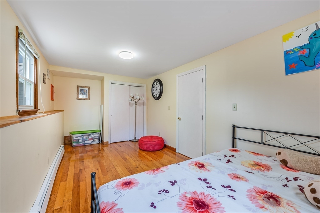 111 E Vanston Rd