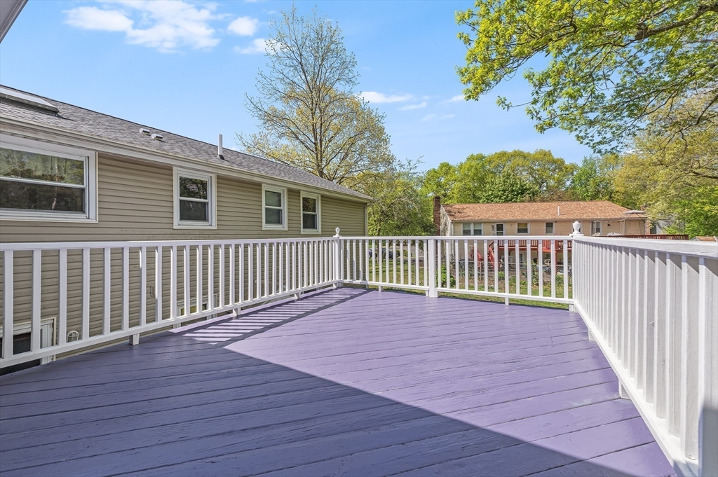 111 E Vanston Rd