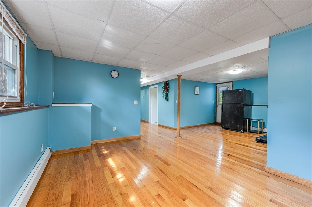 111 E Vanston Rd