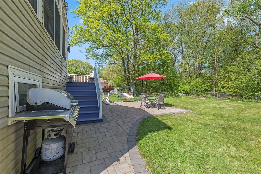 111 E Vanston Rd