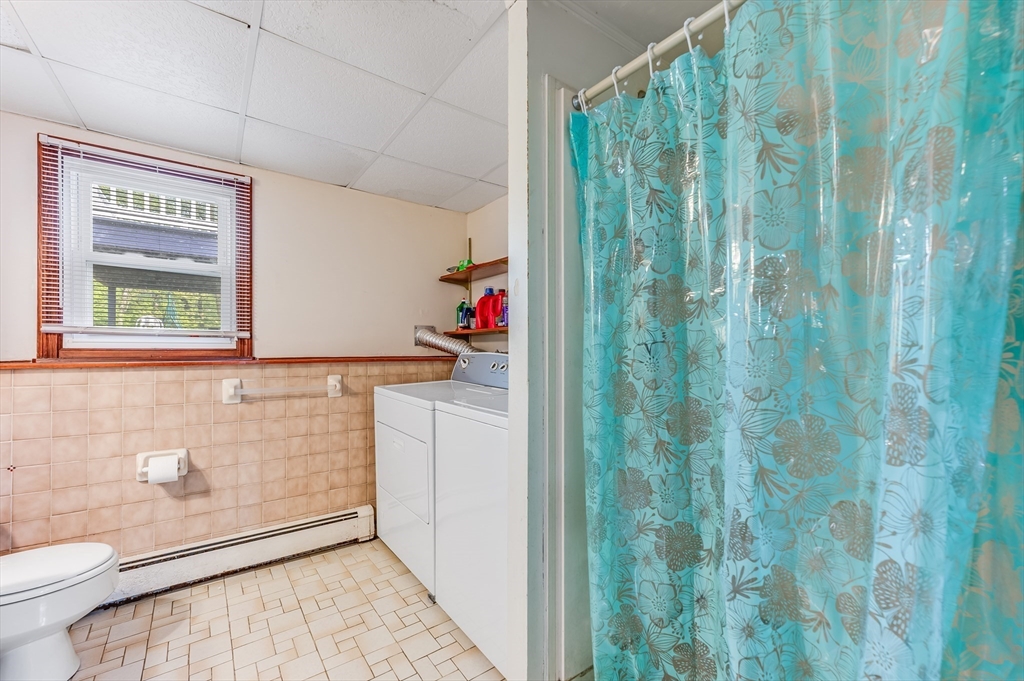 111 E Vanston Rd