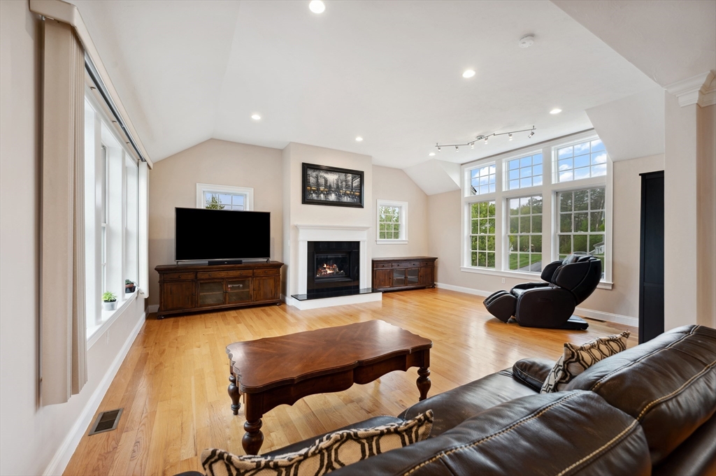 177 Jean Carol Rd