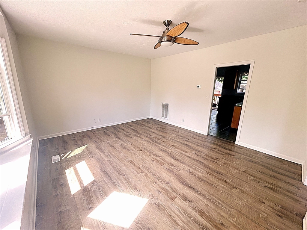 55 Cushing Ave # 1