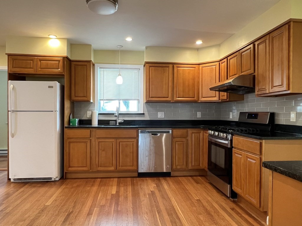 59 Atlantic St # 59