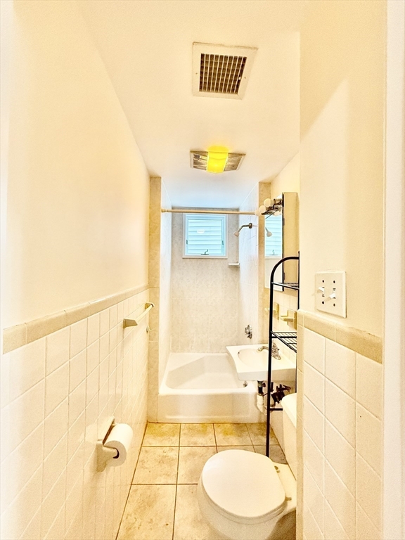 724 Cambridge St Unit: 2