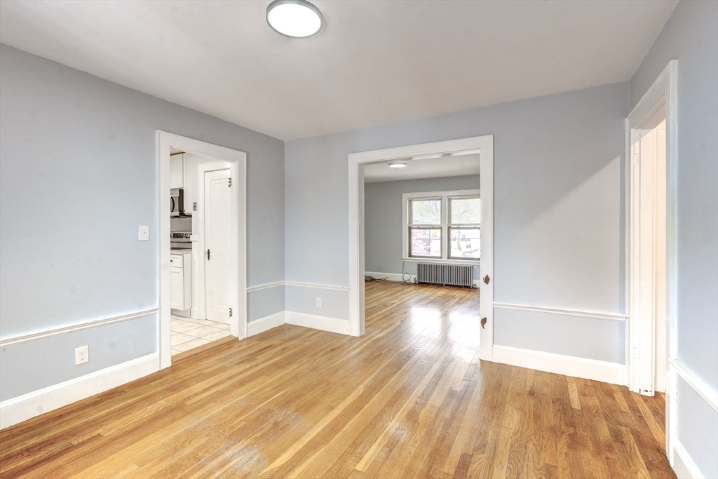 4 Weston Ave # 3