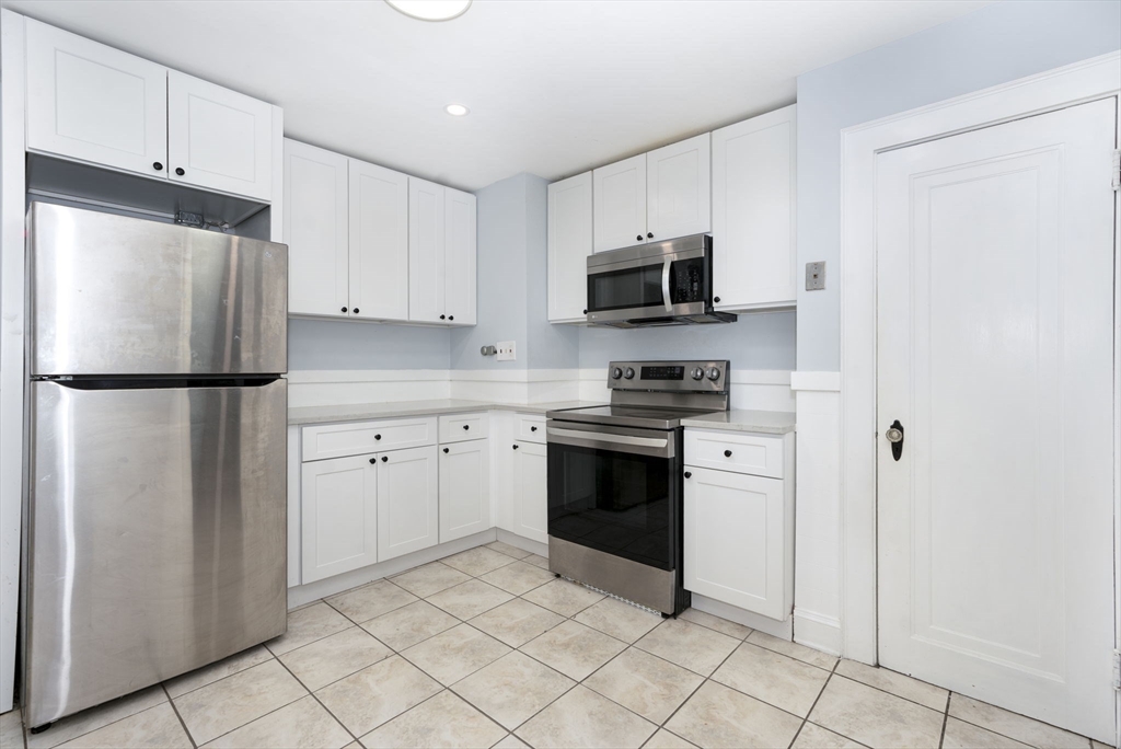 4 Weston Ave # 3