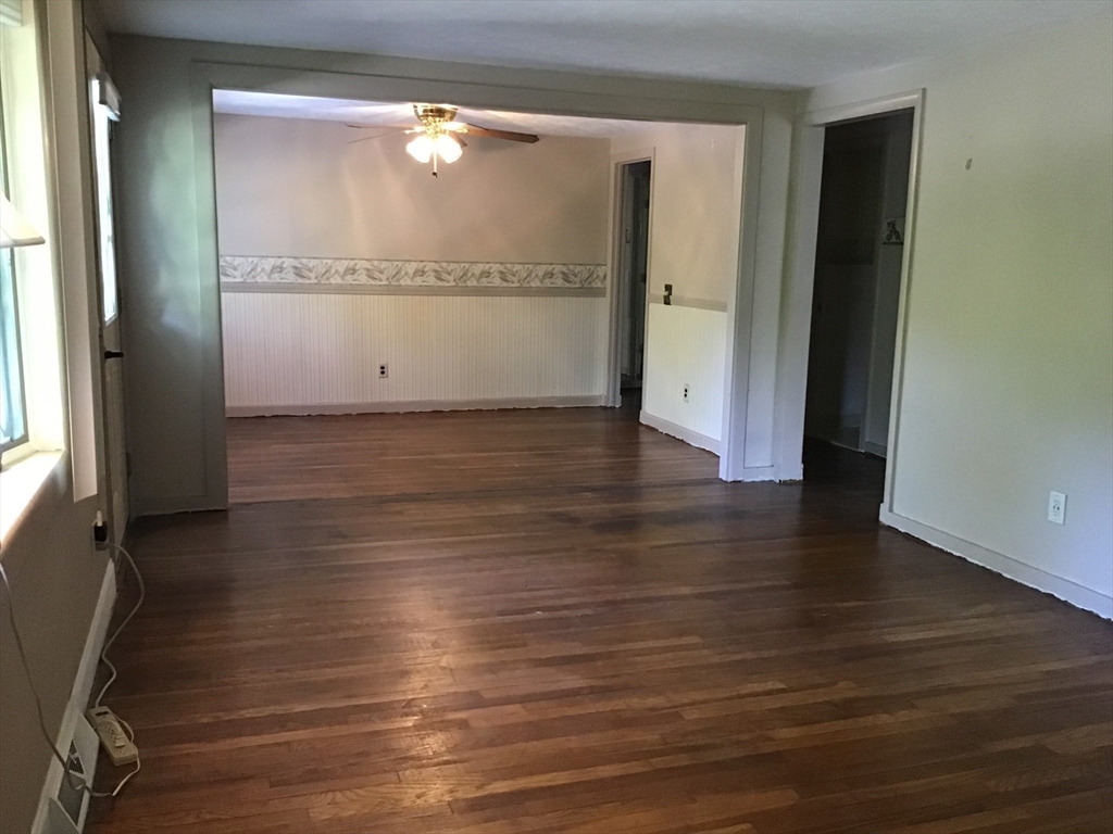 23 White Horse Rd