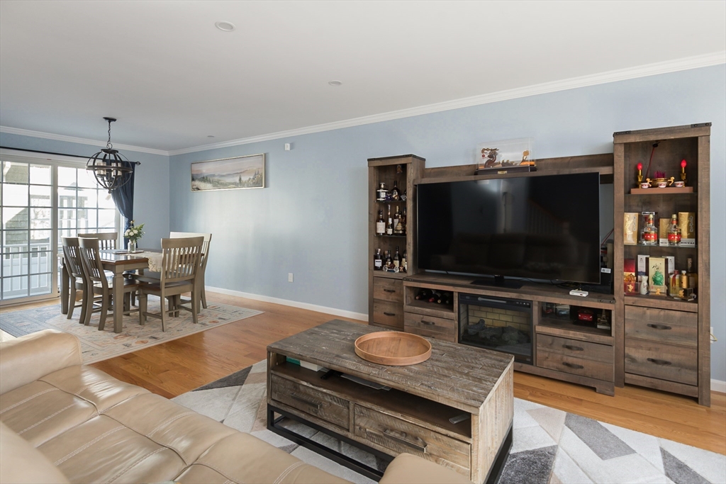27 Mill St # B
