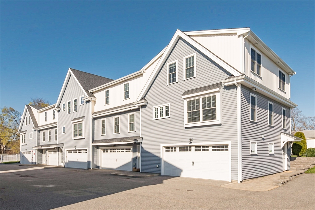 27 Mill St # B