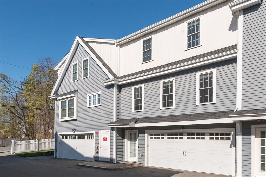 27 Mill St # B