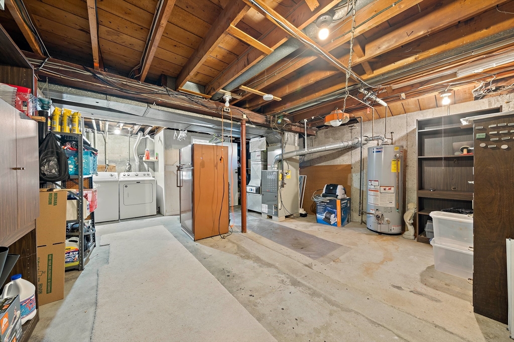 2 Winstead Rd