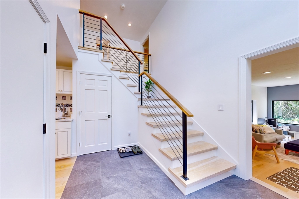 32 Garvey Rd