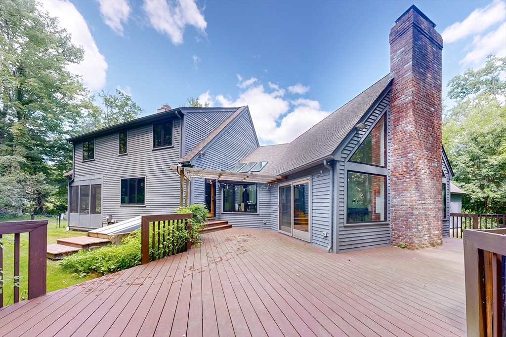 32 Garvey Rd