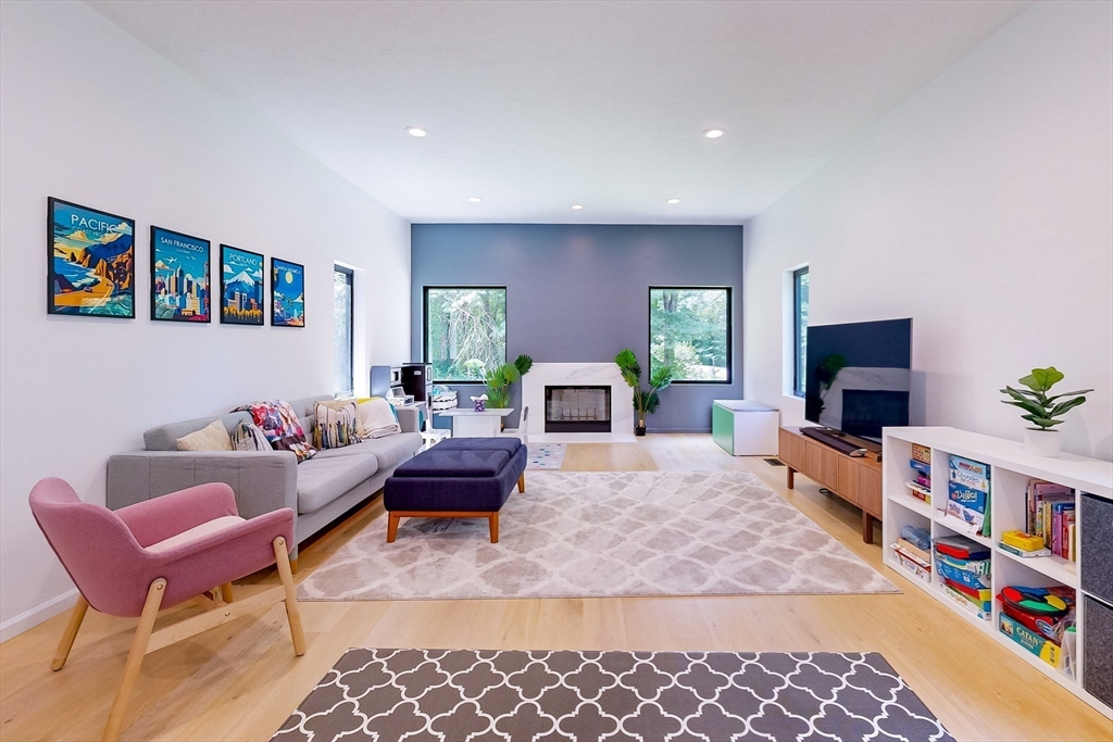 32 Garvey Rd