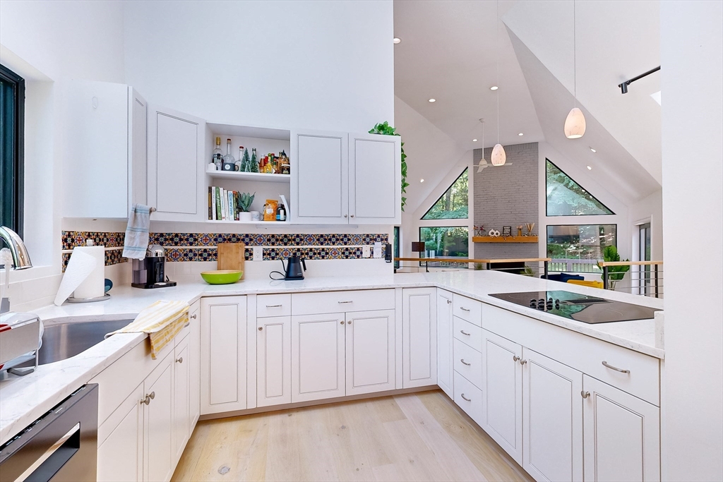 32 Garvey Rd