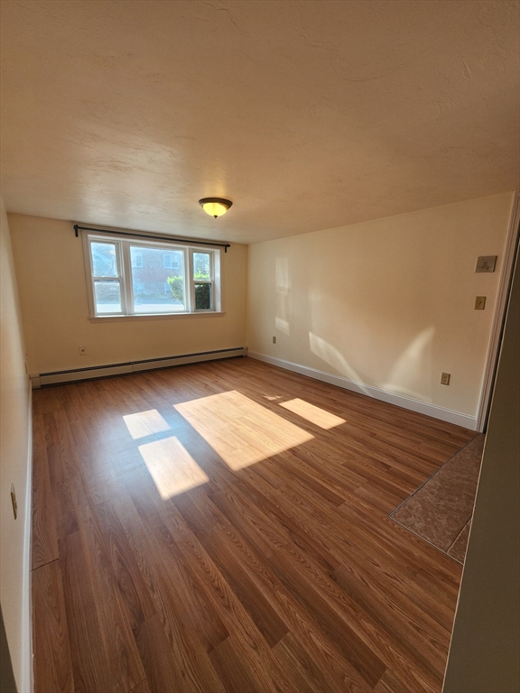 20 Miller St # 2