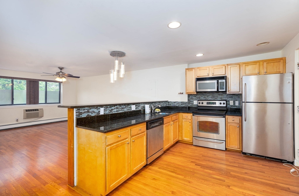 44 Lafayette Ave # 507