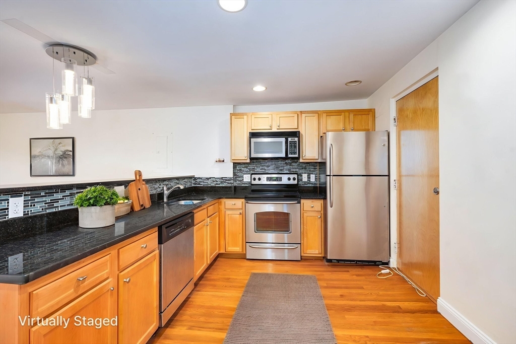 44 Lafayette Ave # 507