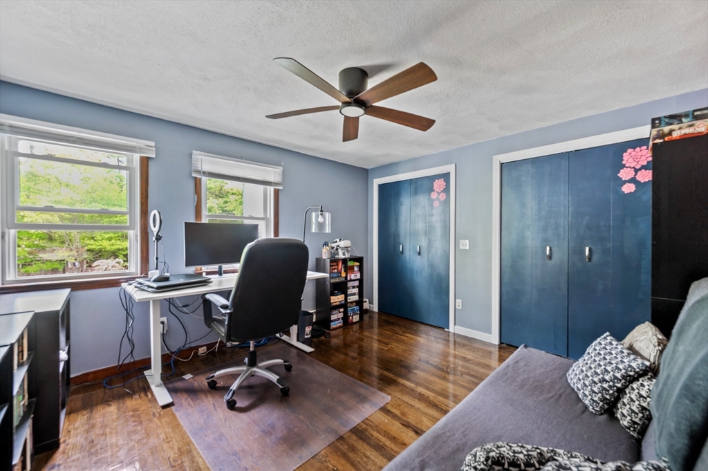 146 Field St