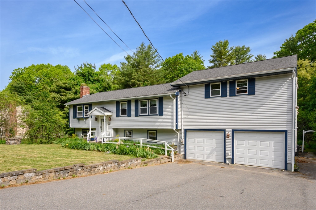 146 Field St