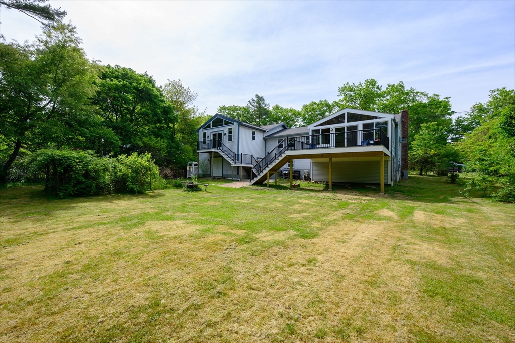 146 Field St