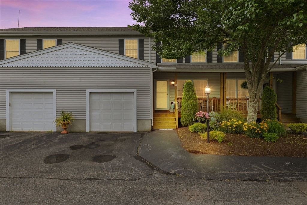 48 Finch Rd # 2