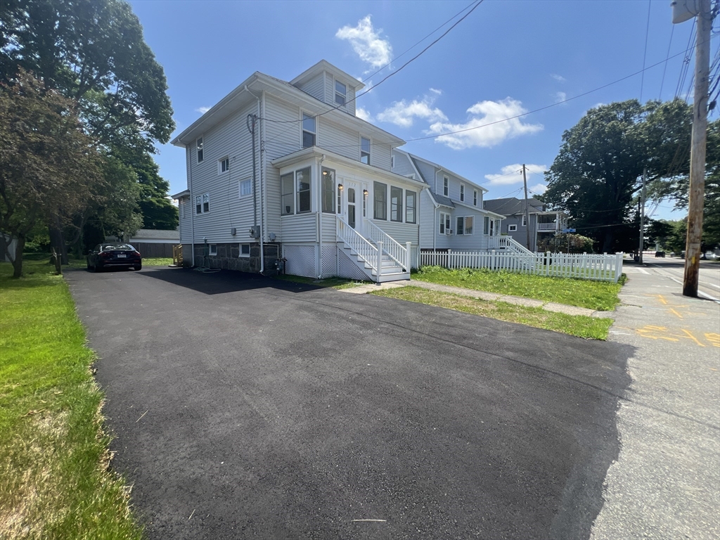 112 Cleveland Ave