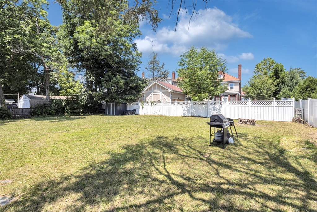 23 Clifton Ave
