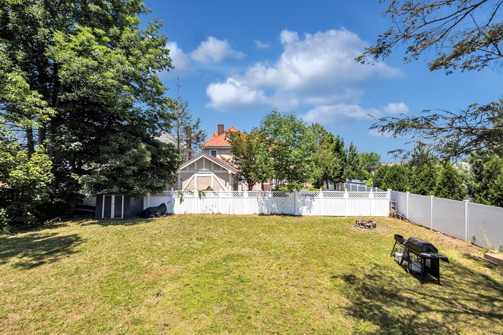23 Clifton Ave