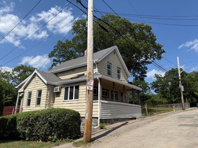 115 Town Hill St