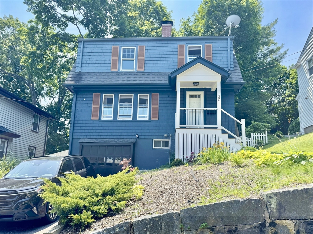 30 Hillside Ave