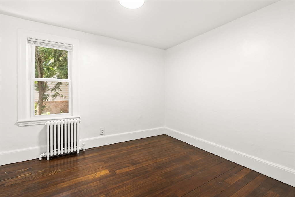 19 Arlington Rd