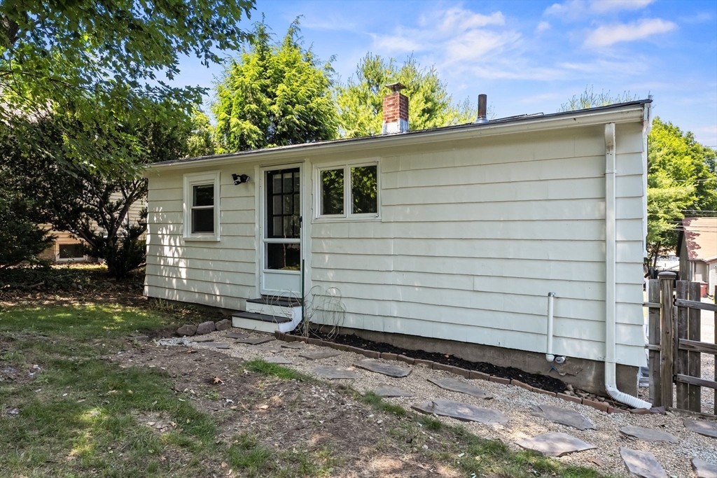19 Arlington Rd