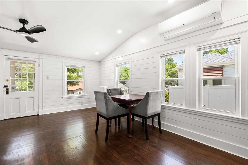 19 Arlington Rd