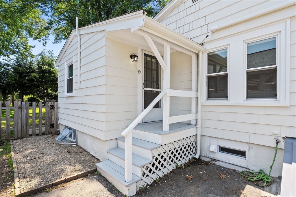 19 Arlington Rd