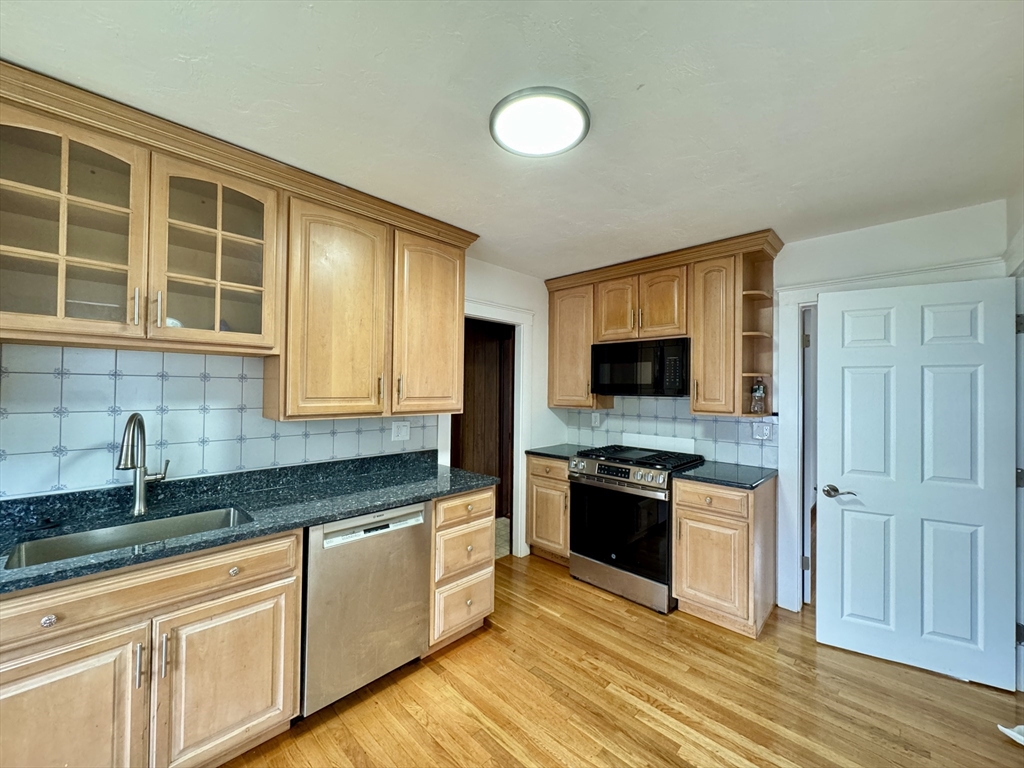 89-91 Thacher St # 2