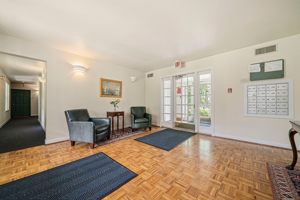 37 Hastings St. # 207
