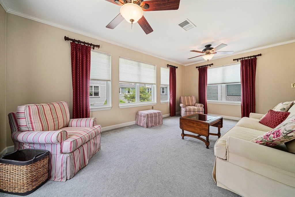 37 Hastings St. # 207