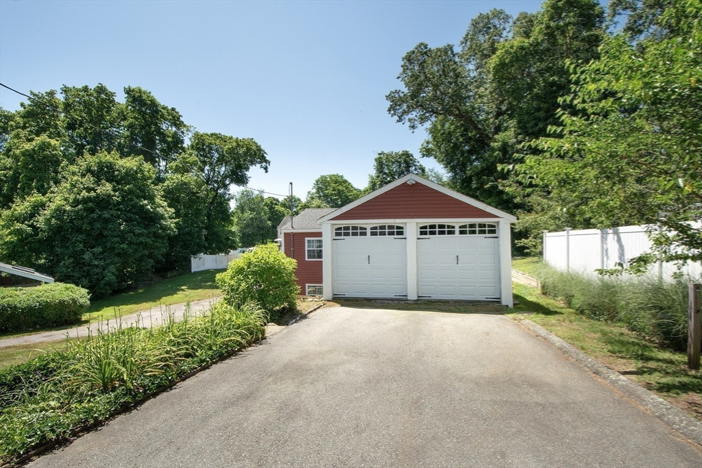 120 Randolph St