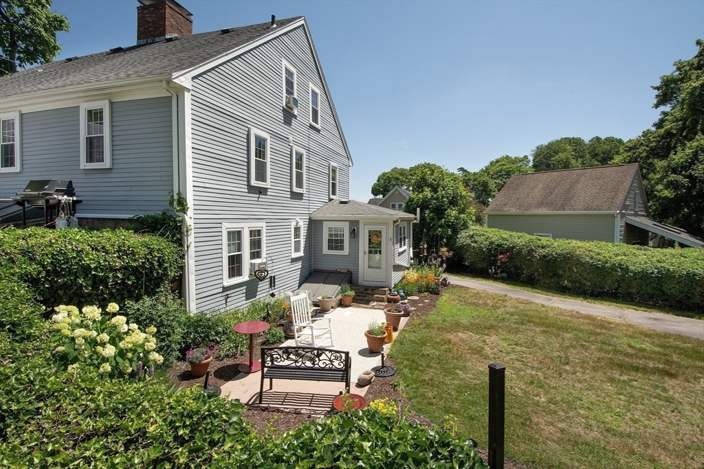 120 Randolph St