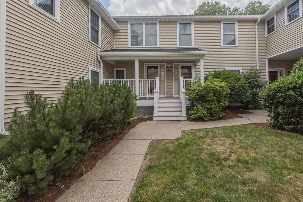 109 Bradford Commons Ln # 109
