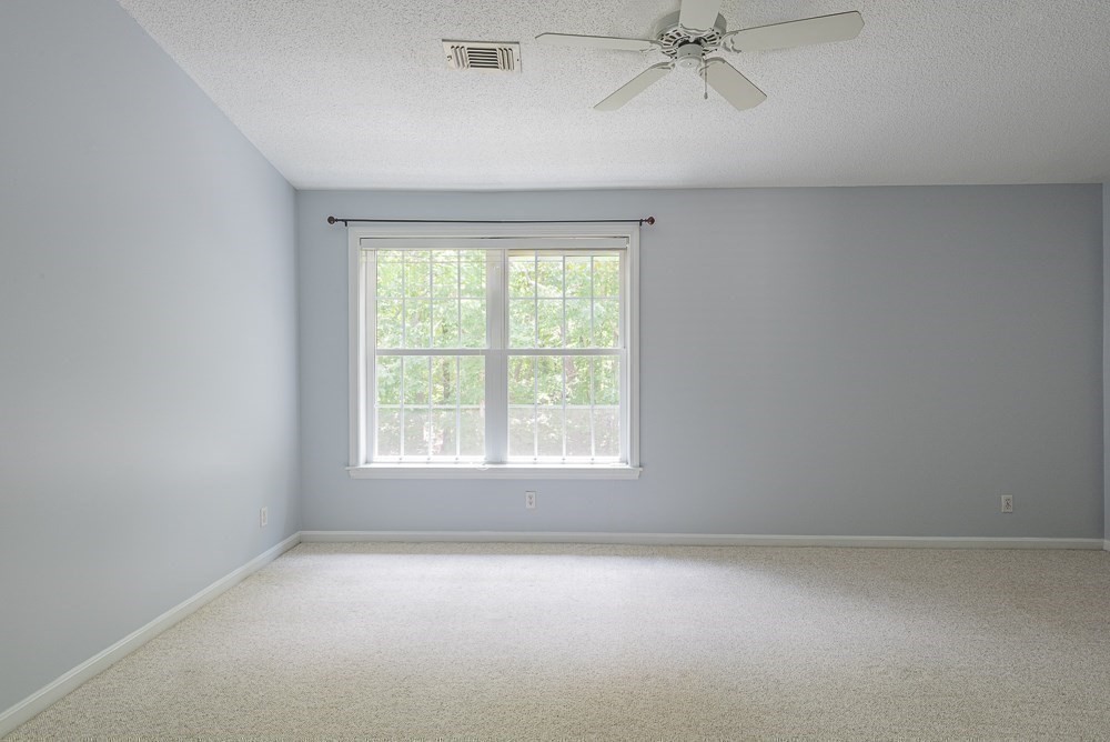 109 Bradford Commons Ln # 109
