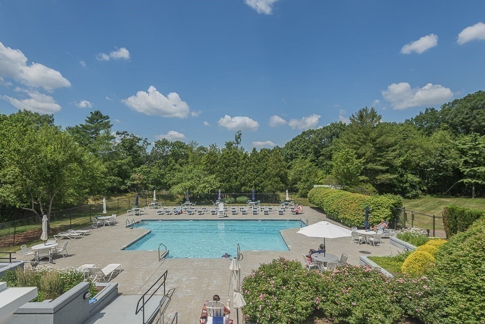 109 Bradford Commons Ln # 109